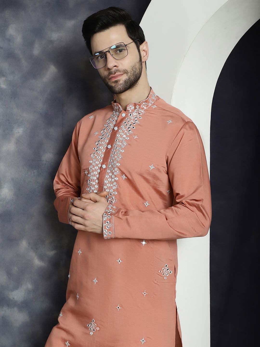 Jompers Embroidered Mandarin Collar Thread Work Kurta - view 1