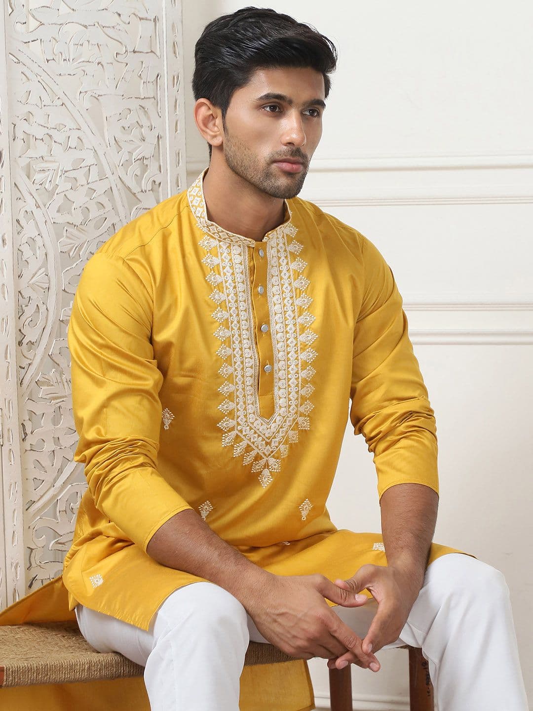 Jompers Floral Embroidered Mandarin Collar Thread Work Straight Cotton Silk Kurta - view 1