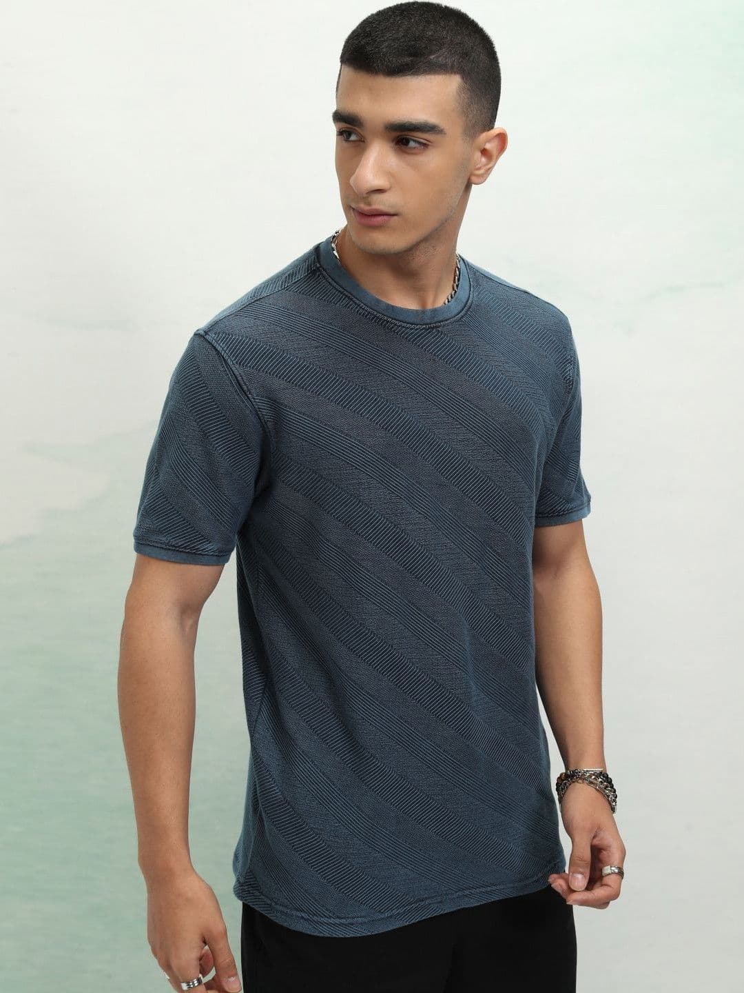 HIGHLANDER Men Self Design Round Neck Cotton Slim Fit T-Shirt - view 1