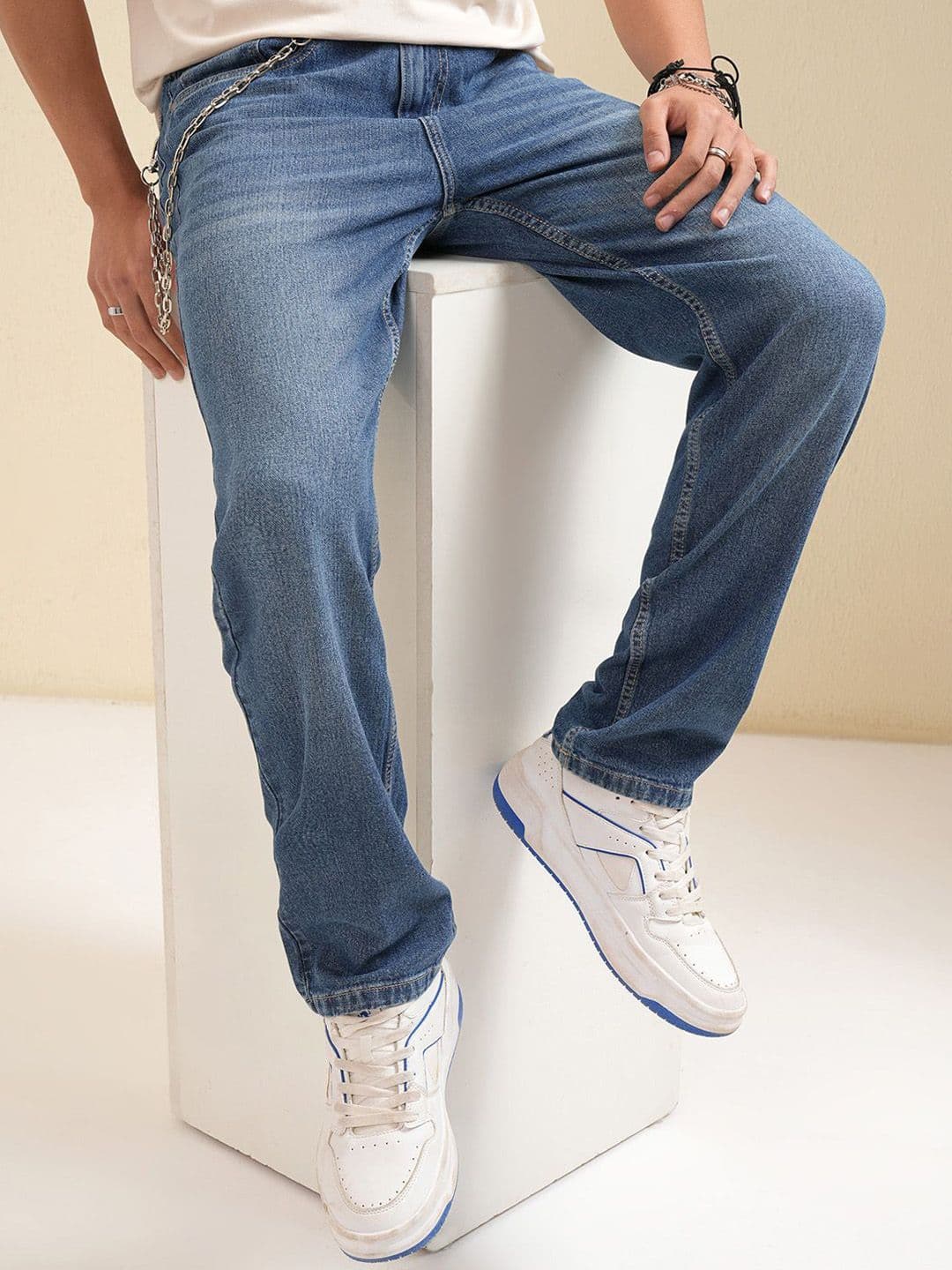 HIGHLANDER Men Relaxed Fit Mid-Rise Heavy Fade Jeans - view 1