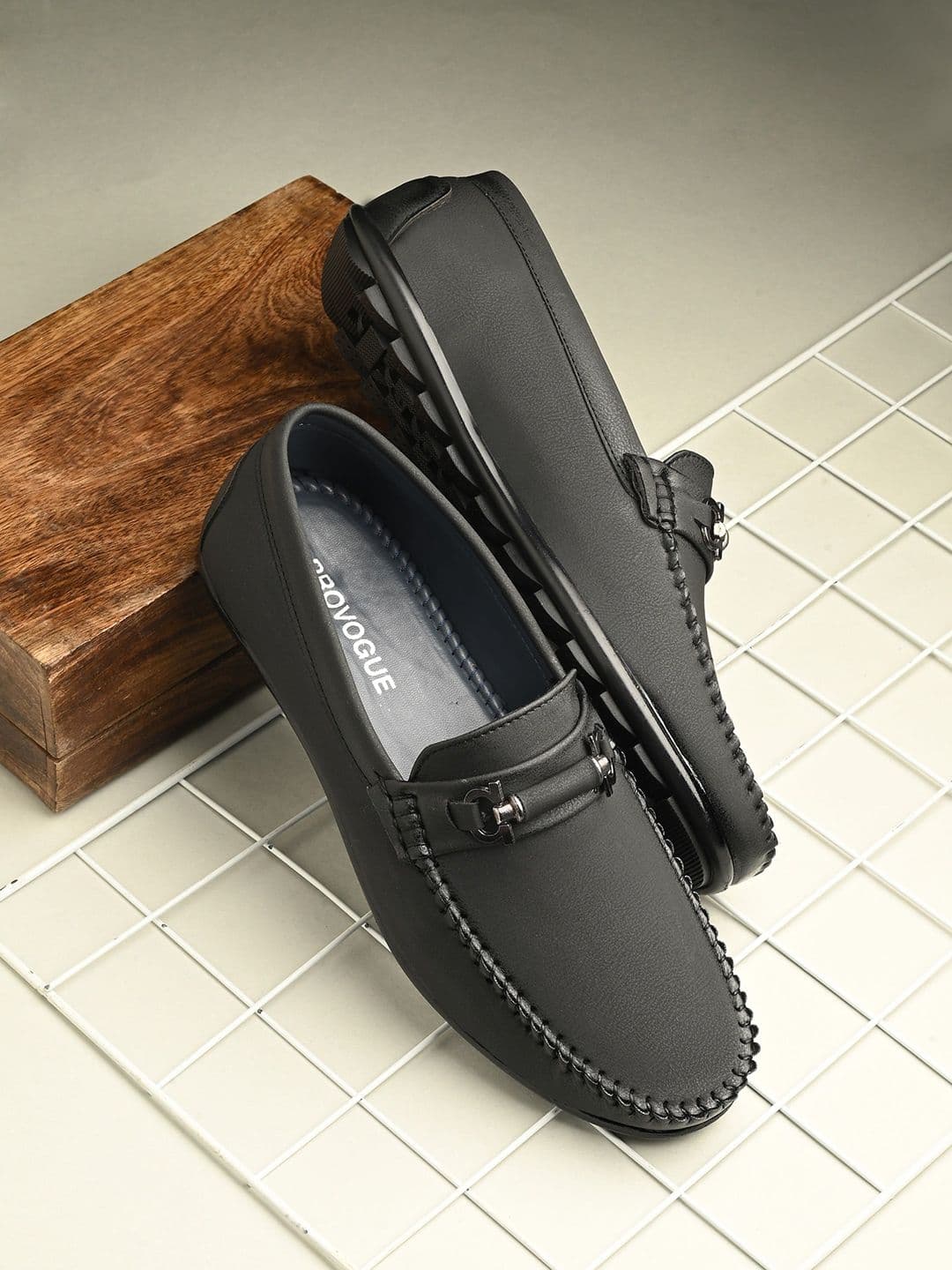 Provogue Solid Men Formal Loafers - view 1
