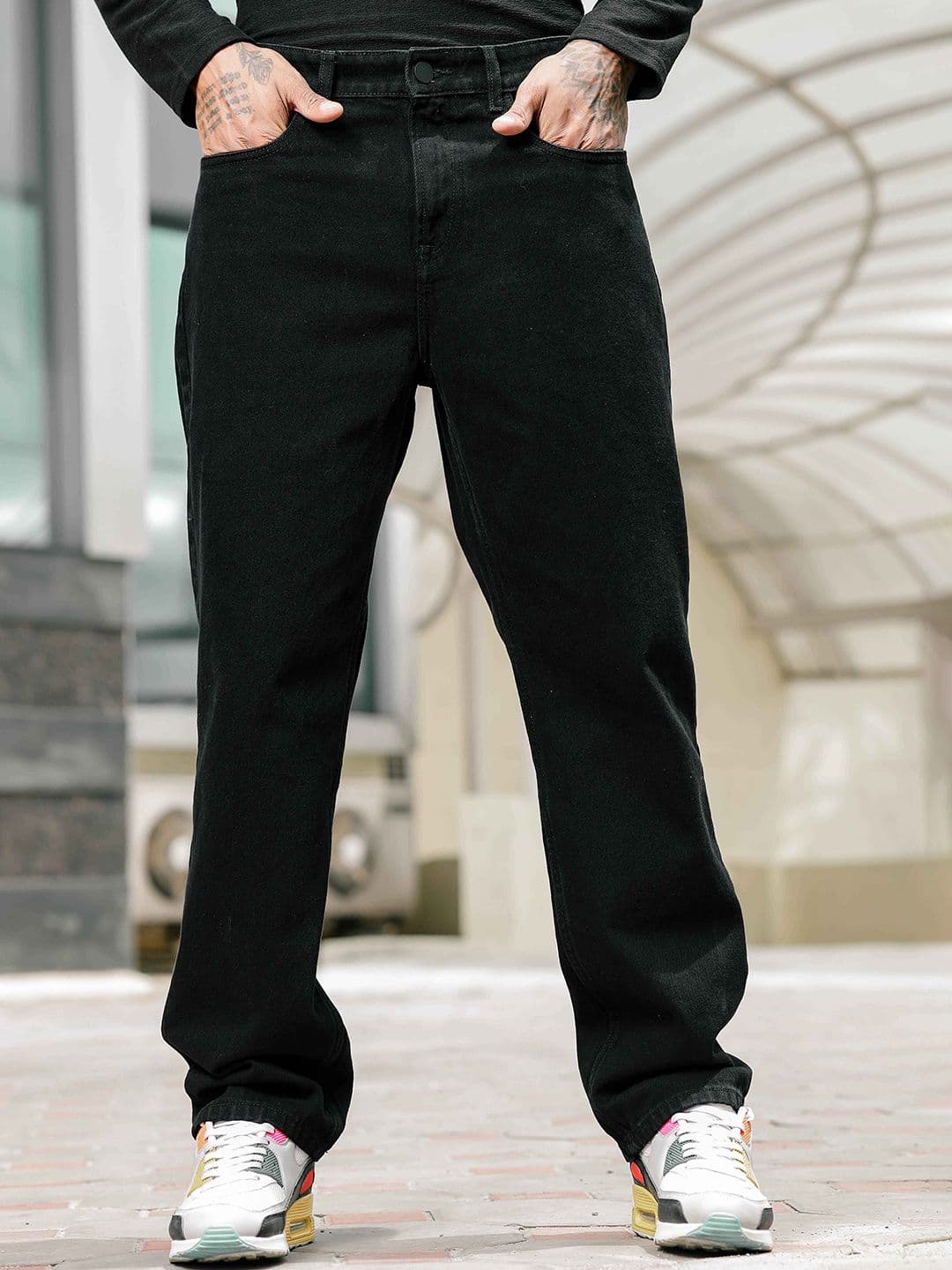 The Roadster Lifestyle Co Men Pure Cotton Relaxed Fit Jeans - view 1