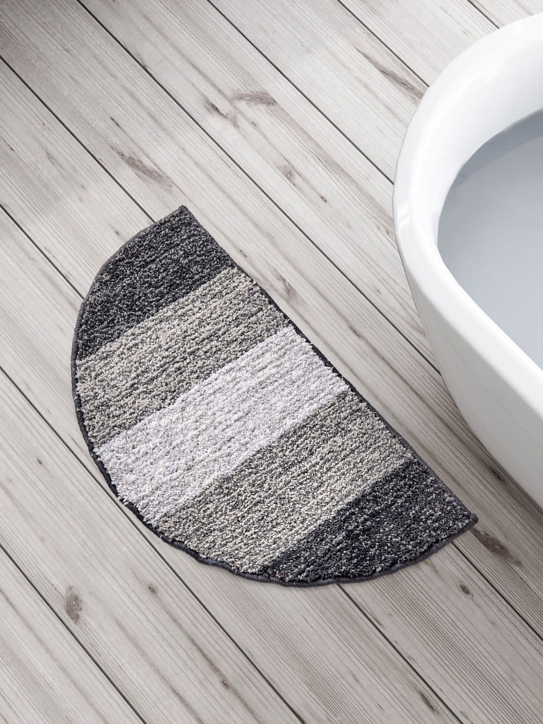 Home Centre Grey & Black 150 GSM Cotton Bath Rugs - view 1