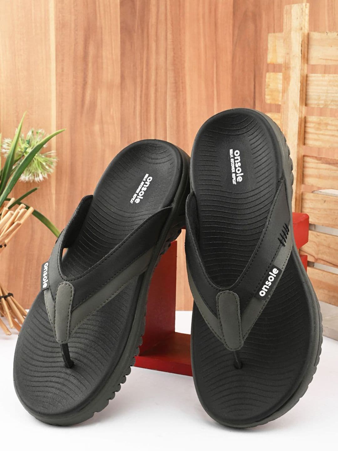 ONSOLE Men Rubber Thong Flip-Flops - view 1
