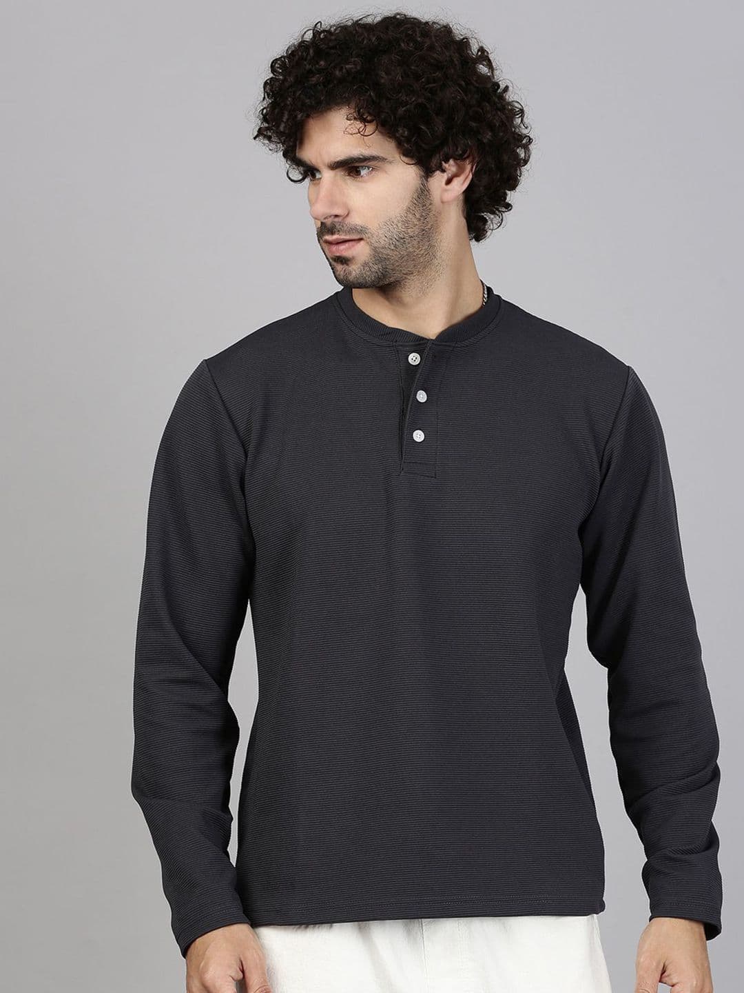 MADSTO Men Solid Henley Neck T-shirt - view 1