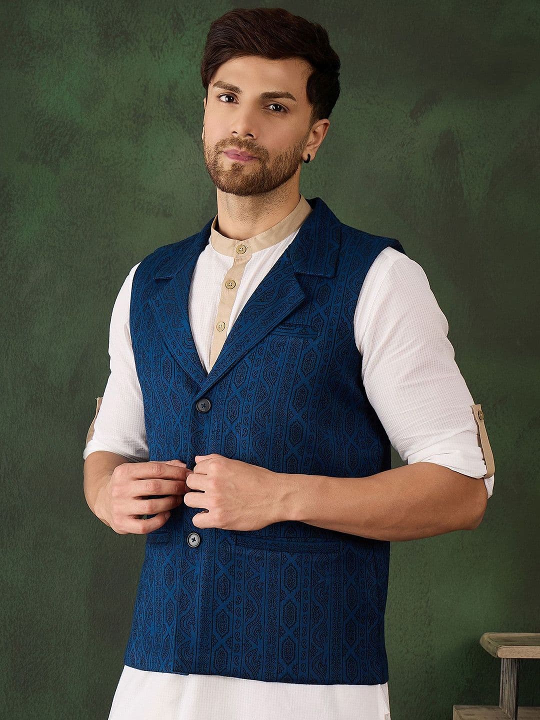 Sangria Men Woven Design Winter Pashmina Nehru Jacket - view 1