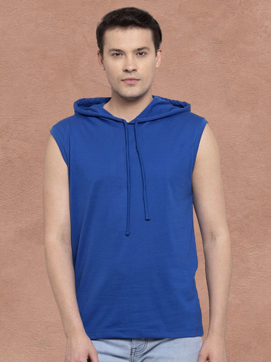 Friskers Men Royal Blue Cotton Solid Hoodie T-shirt - view 1