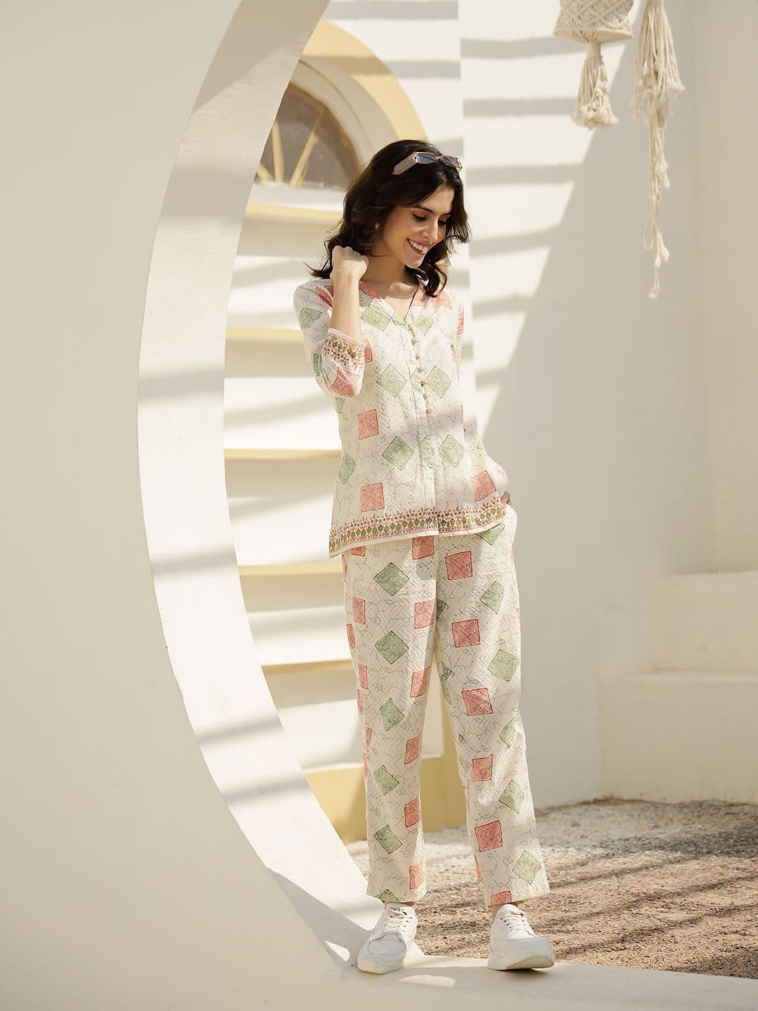 SANSKRUTIHOMES Off White Geometric Printed Pure Cotton Loose Fit Co-ords Set - view 1