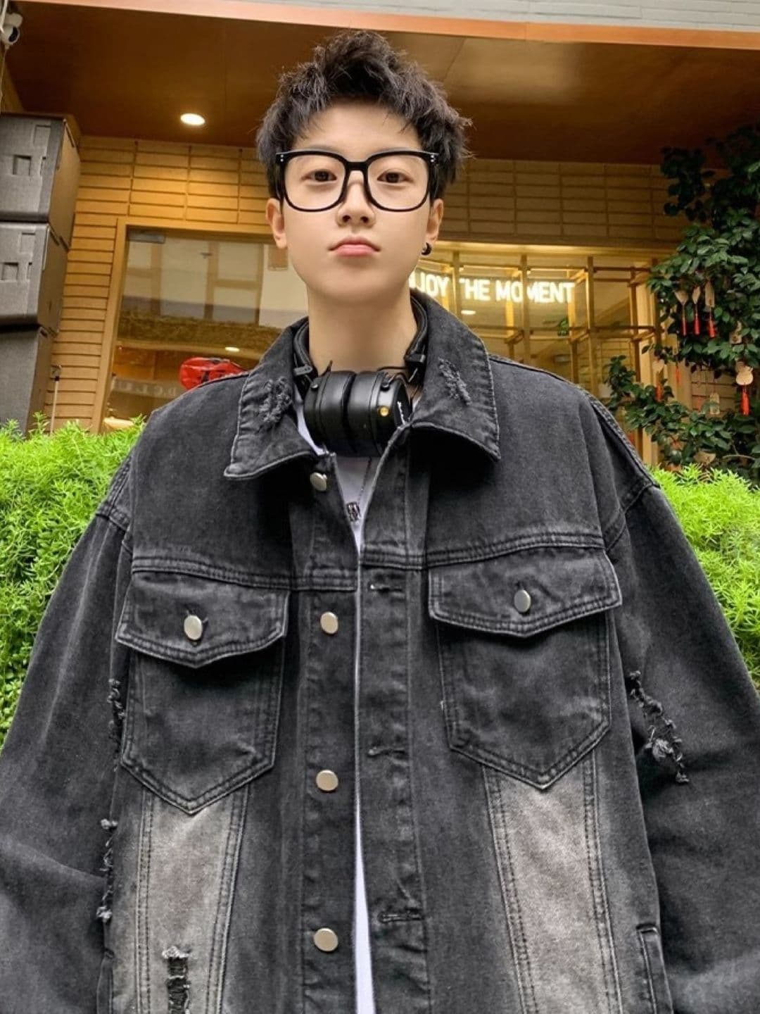 HERE&NOW Men Spread Collar Washed Self Design Casual Denim Jacket - view 1