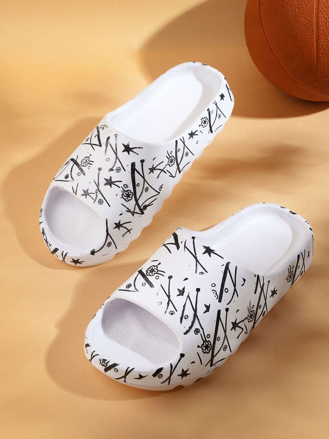 KAPYANSH Men Printed Rubber Sliders - view 1