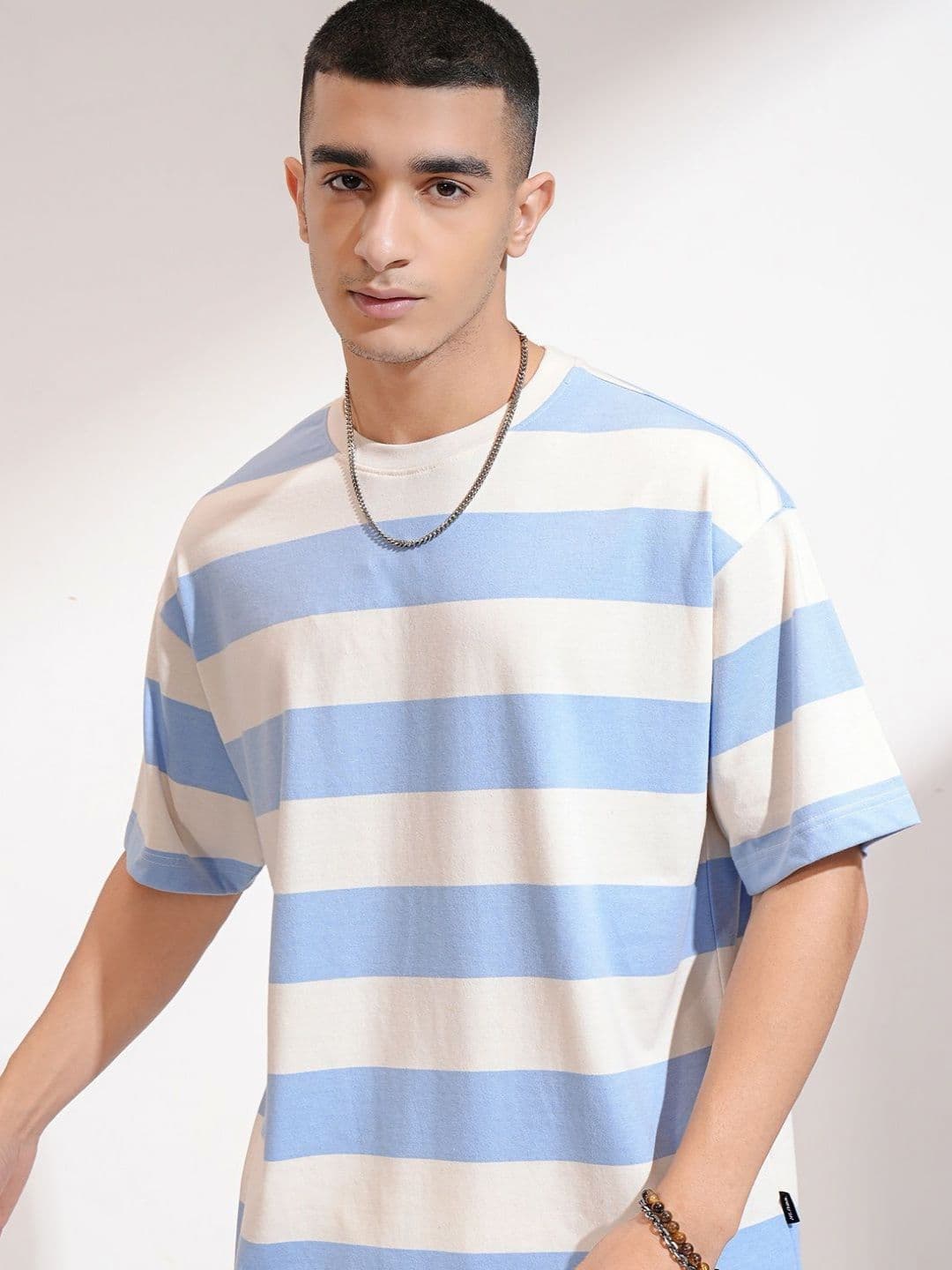 HIGHLANDER Men Striped Drop-Shoulder Sleeves Oversized T-shirt - view 1