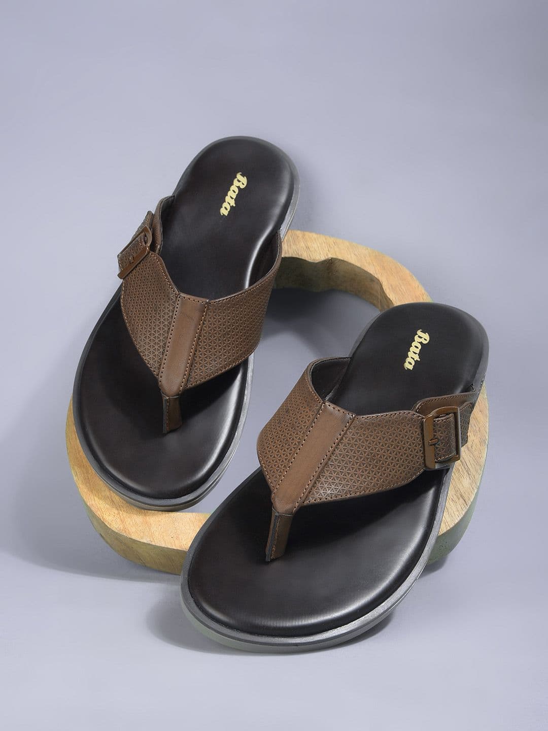 Bata Men Thong Flip-Flops - view 1