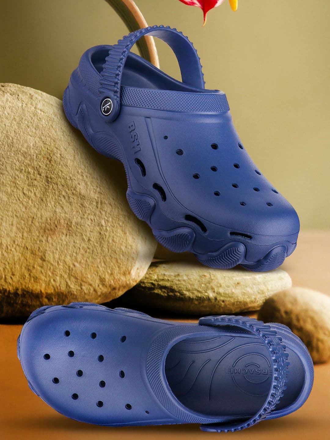 BERSACHE Men Rubber Thong Flip-Flops - view 1