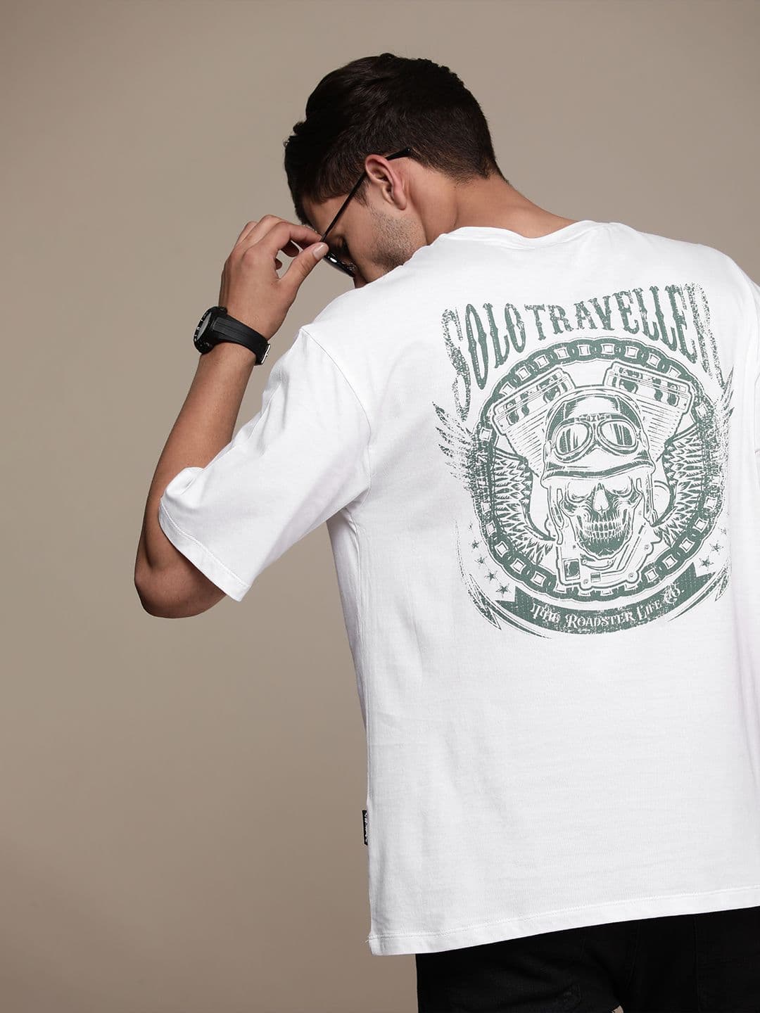 The Roadster Lifestyle Co. Oversized Fit Pure Cotton Graphic Printed Drop-Shoulder Sleeves Casual T-shirt - view 1