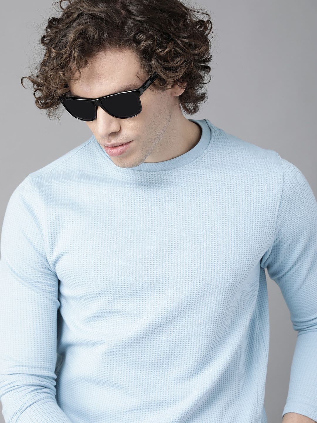 Roadster Men Blue Waffle Texture T-shirt - view 1