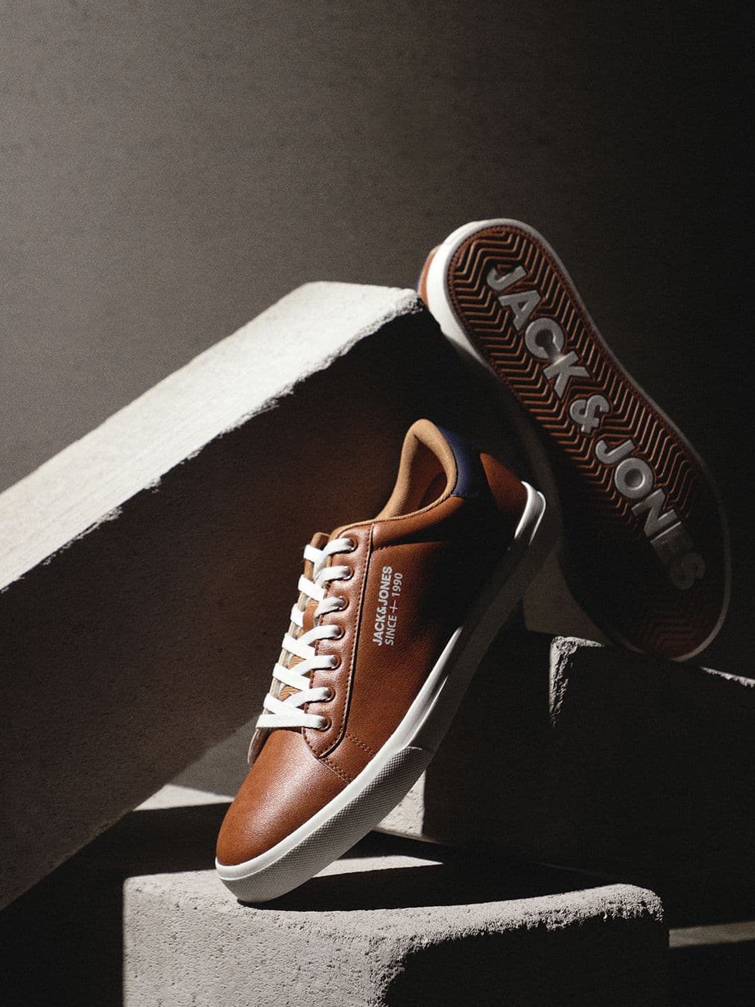 Jack & Jones Men Printed PU Round Toe Lace-Ups Sneakers - view 1