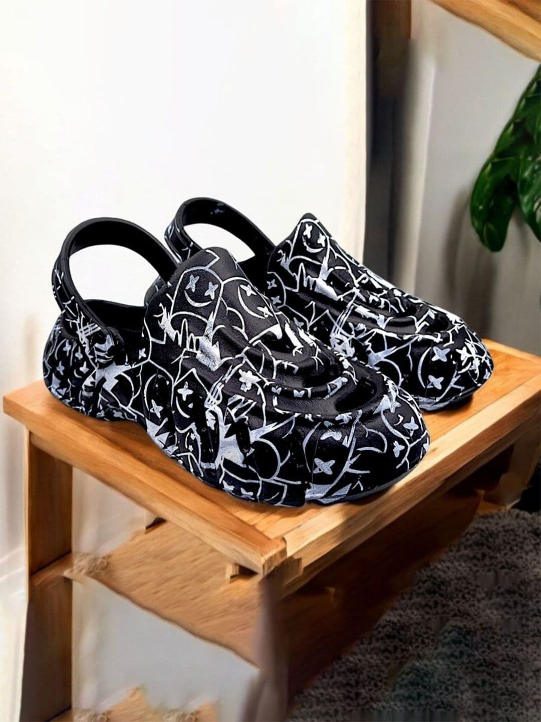 KAPYANSH Men Printed Rubber Clogs - view 1