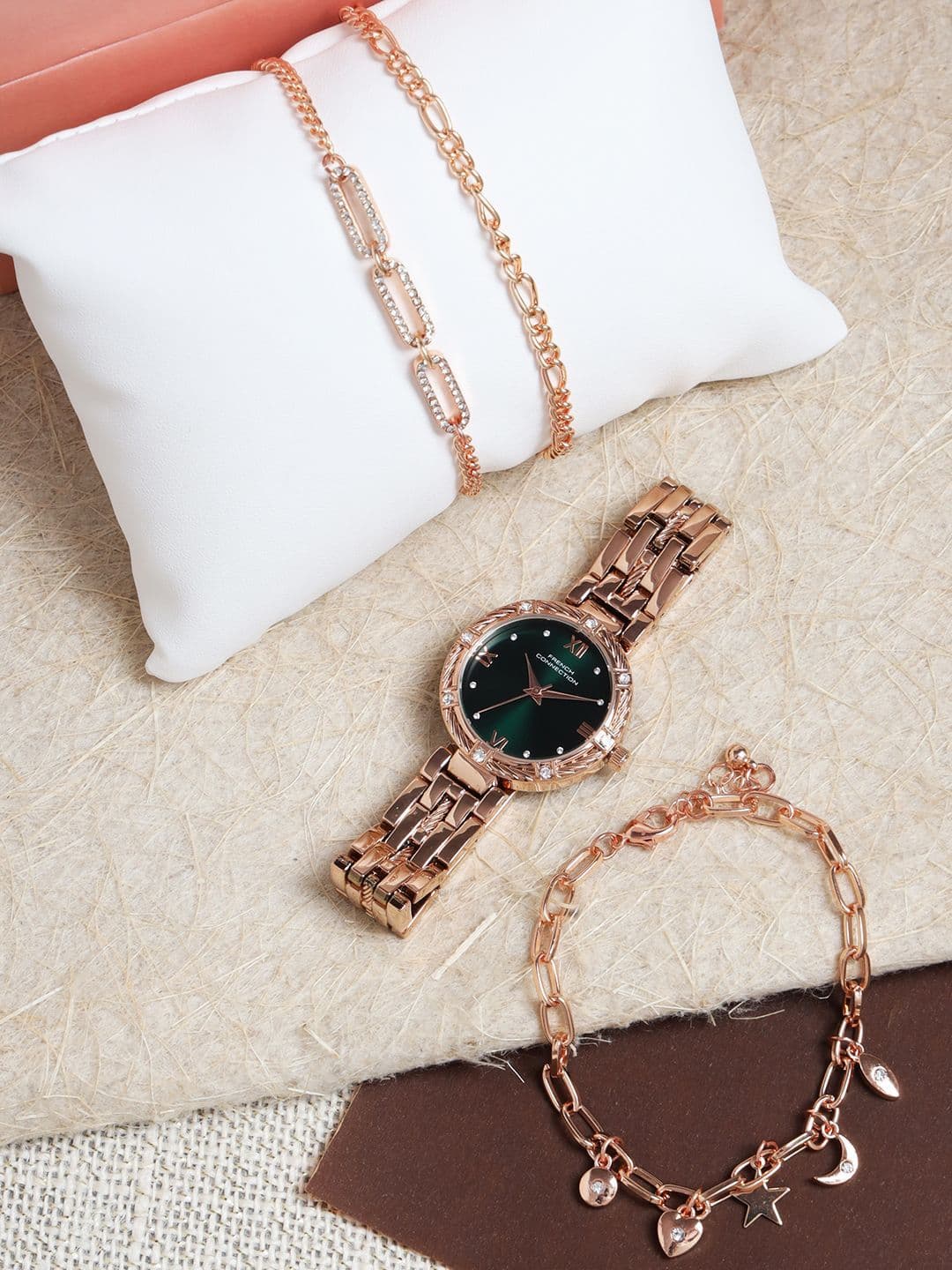 French Connection Women Bracelet Style Straps Analogue Watch Gift Set FCB5NRGM - view 1