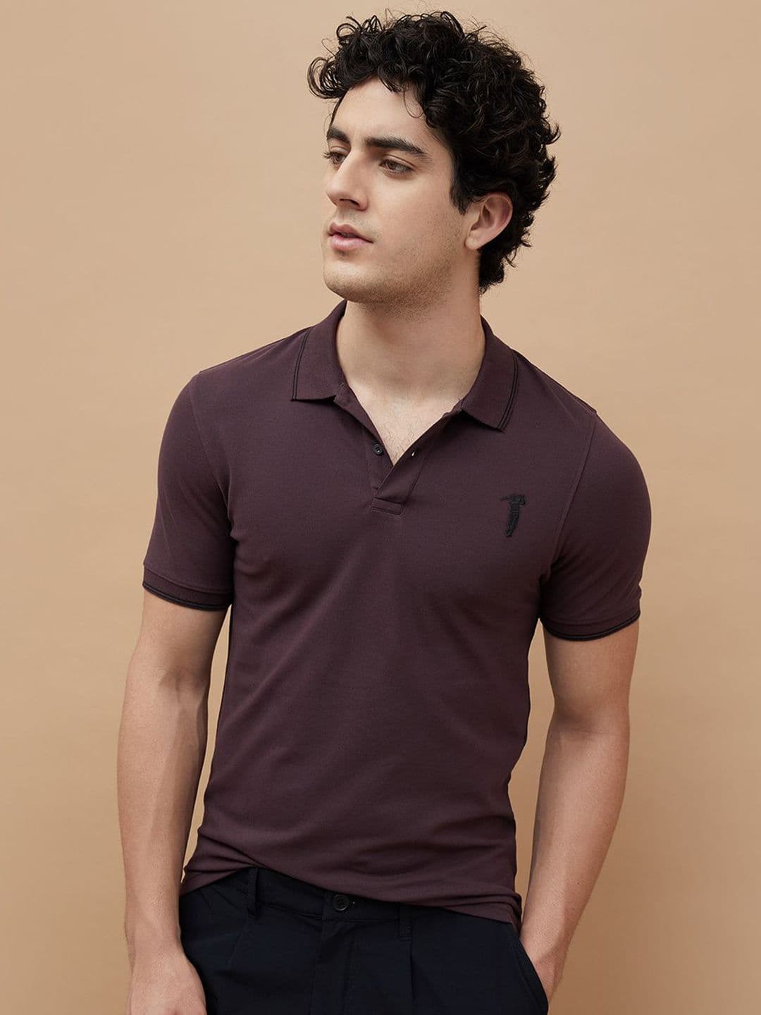 Bossini Men Solid Polo Collar Cotton T-shirt - view 1
