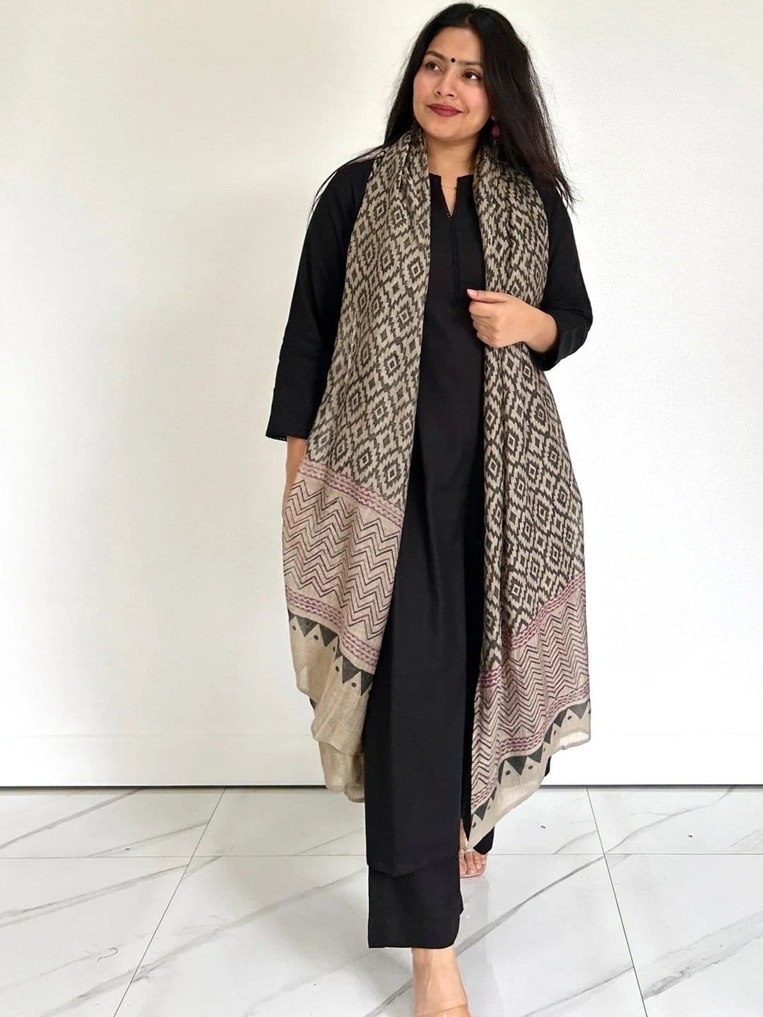 GoSriKi Notched Round Neck Straight Kurta with Palazzos & Dupatta - view 1