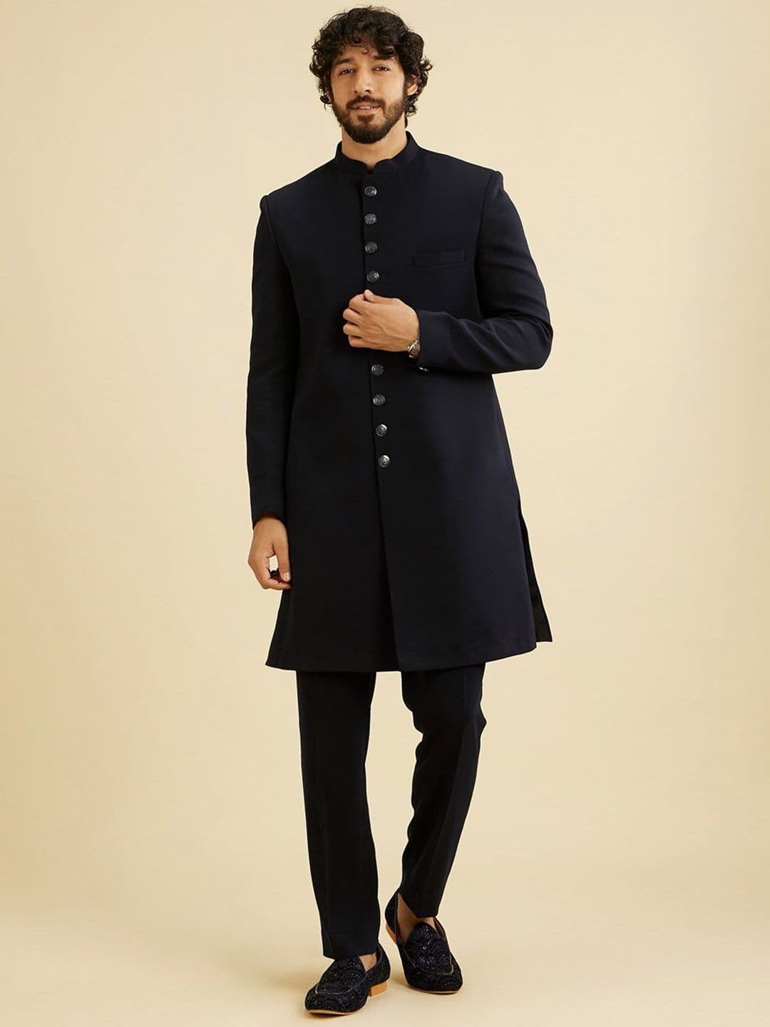 Manyavar Men Indo Western Mandarin Collar Sherwani Set - view 1