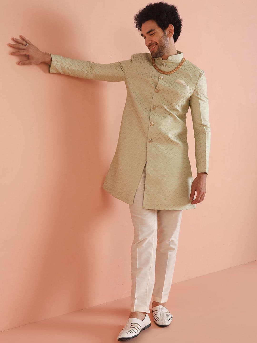 KISAH Men Self-Design Mandarin Collar Indowestern Sherwani Set - view 1