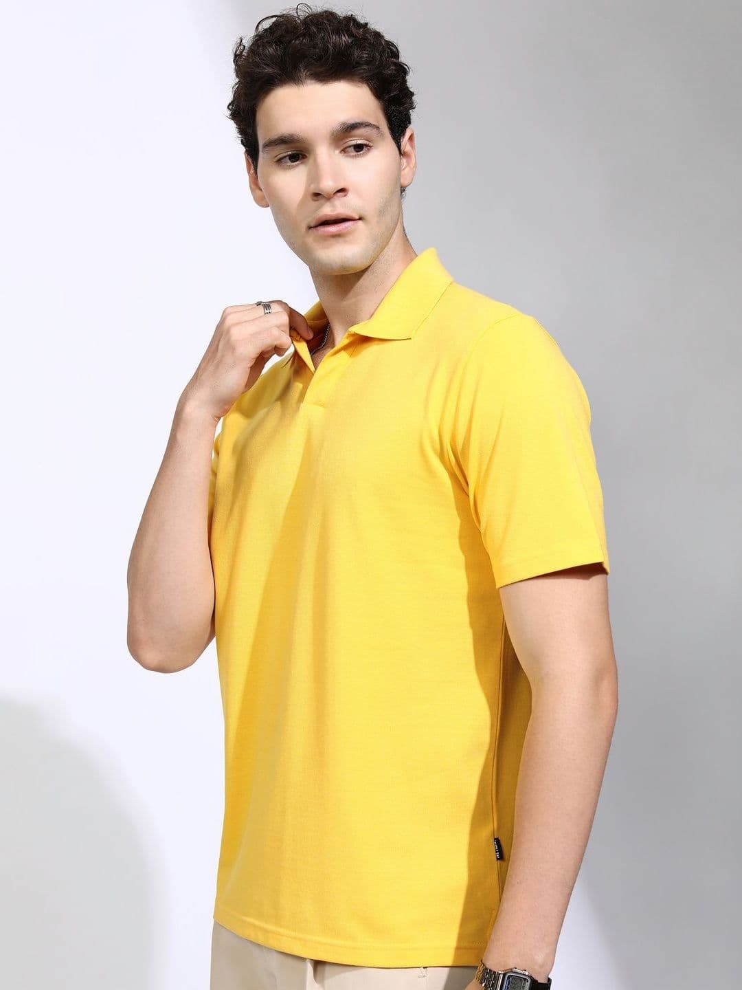 HIGHLANDER Men Solid Polo Collar Cotton Relaxed Fit T-shirt - view 1