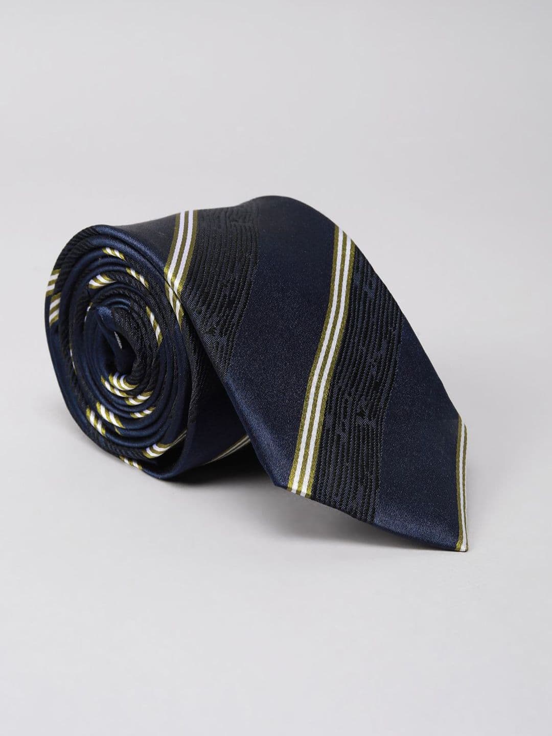 Peter England Men Striped Broad Tie - view 1