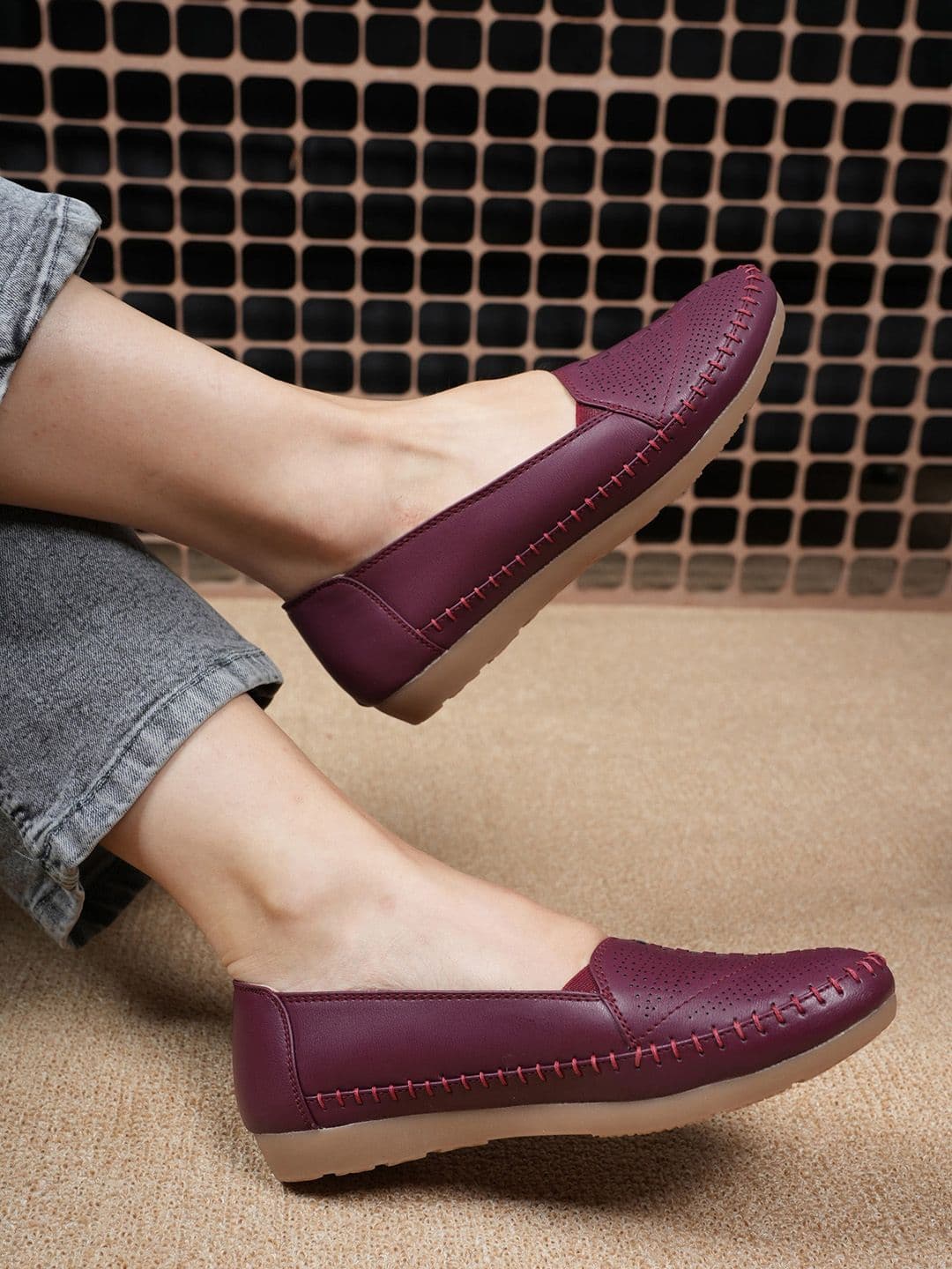 The Roadster Lifestyle Co Women Casual Ballerinas Flats - view 1