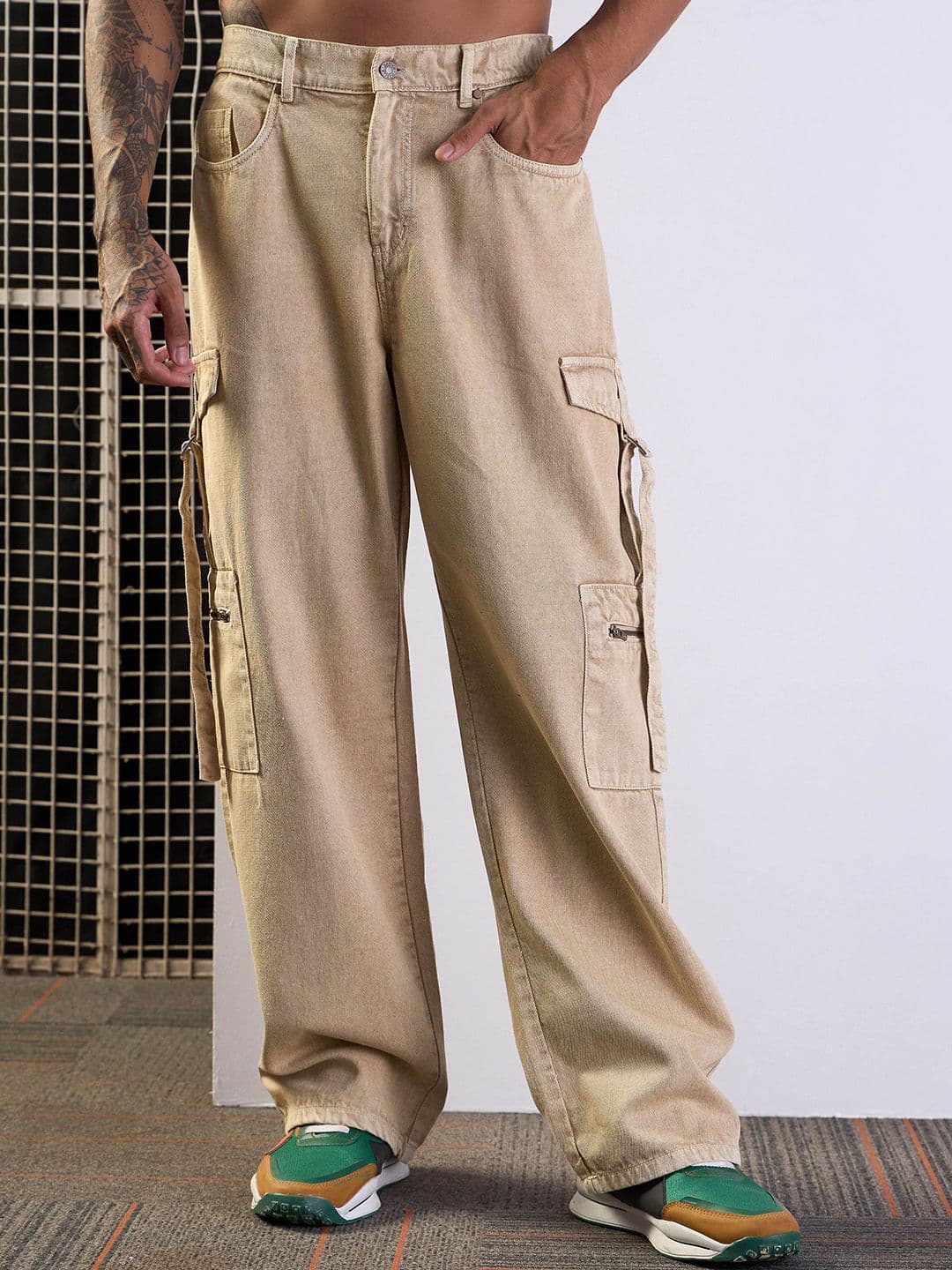 MASCLN SASSAFRAS Men Side Pocket Baggy Cargo Jeans - view 1