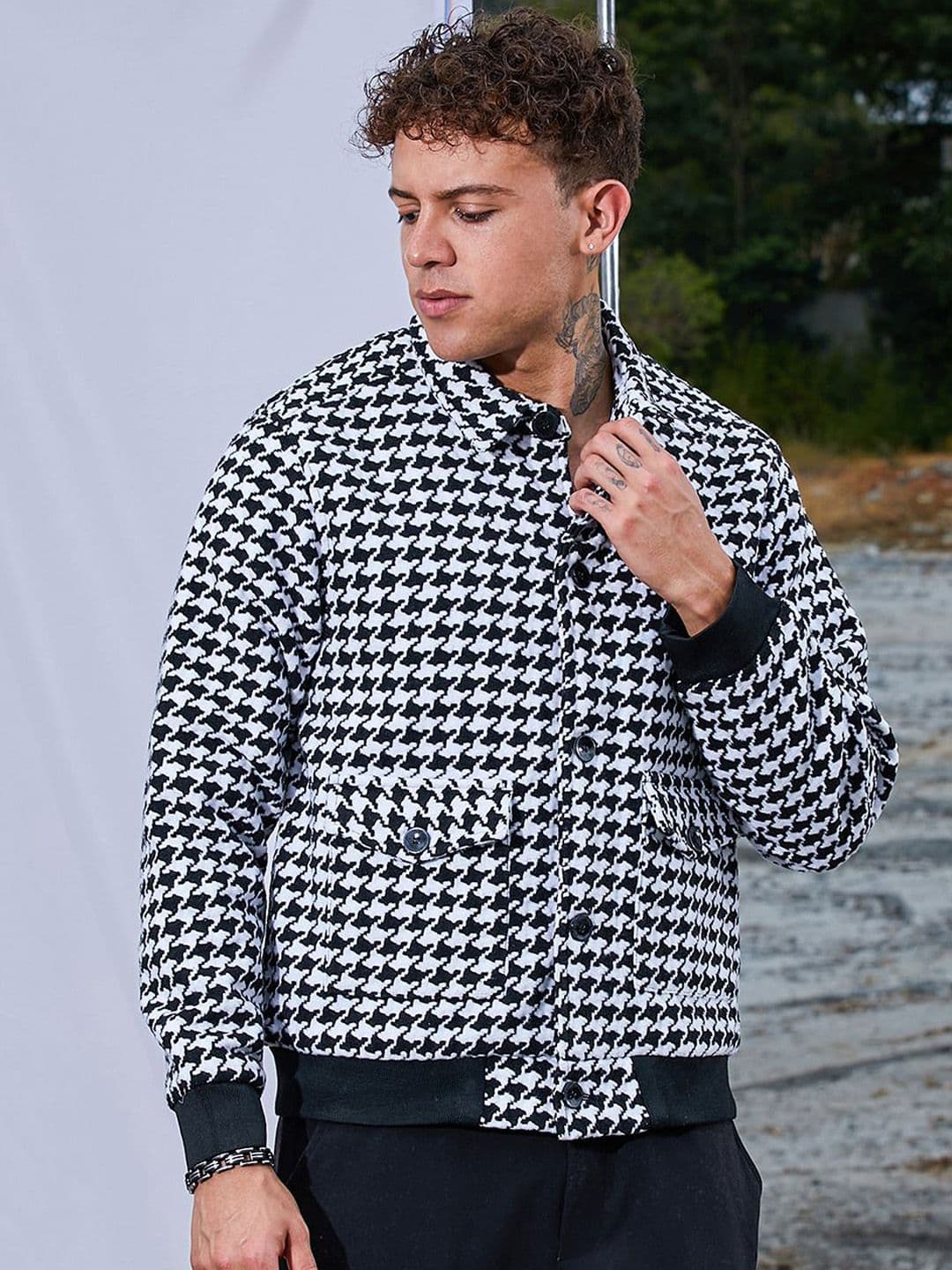 CAHOOT Men Spread Collar Houndstooth Printed Cotton Casual Biker Jacket - view 1