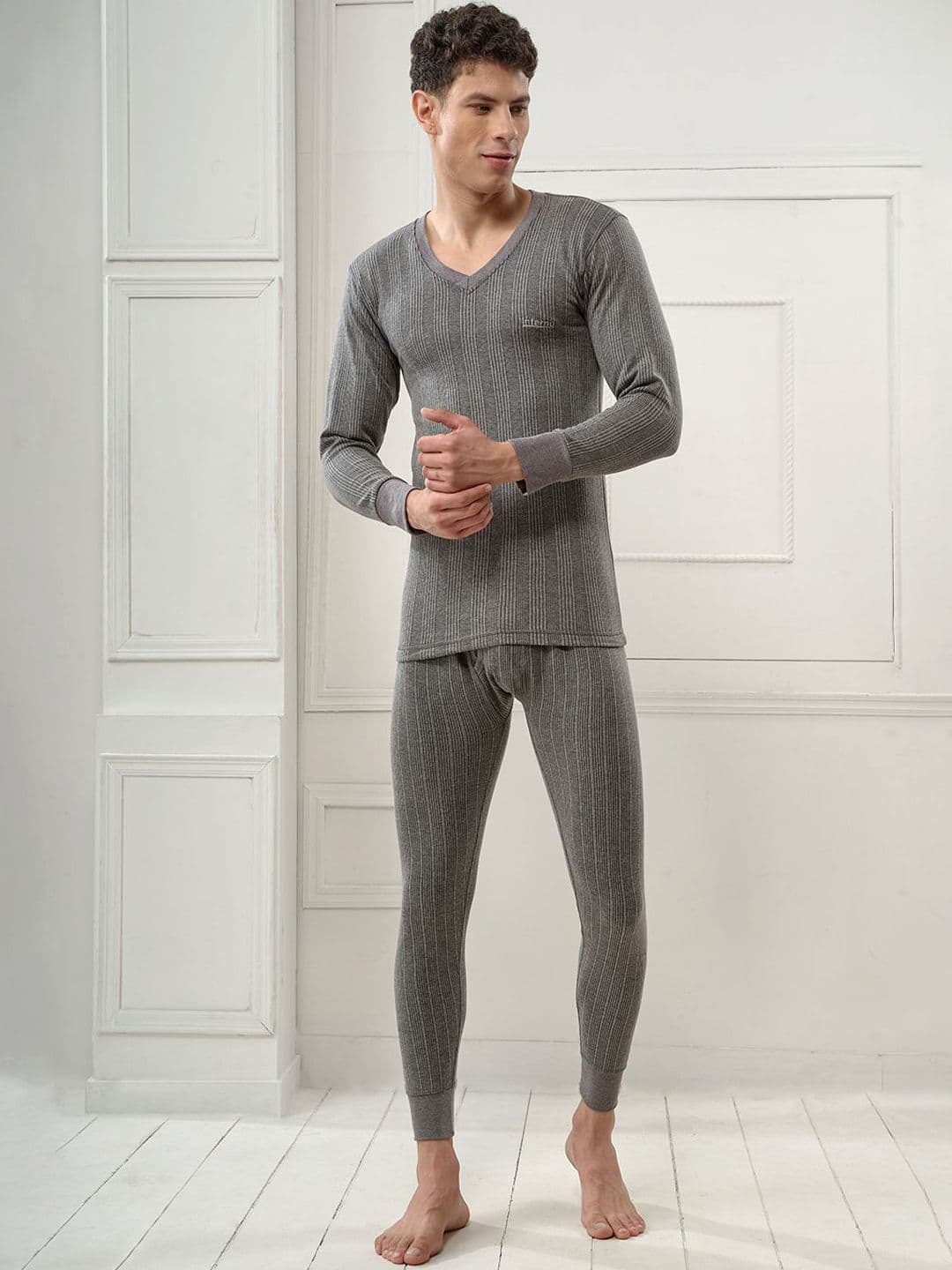 INFERNO Men V-Neck Thermal Top and Pant Set - view 1