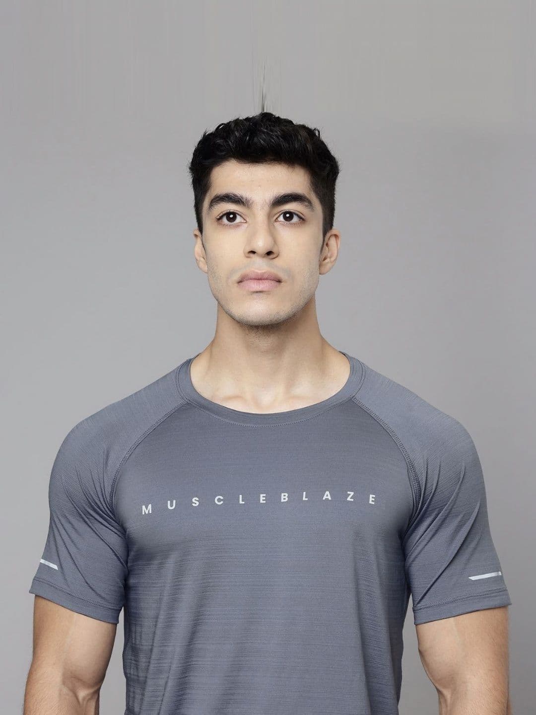 MuscleBlaze Men T-shirt - view 1