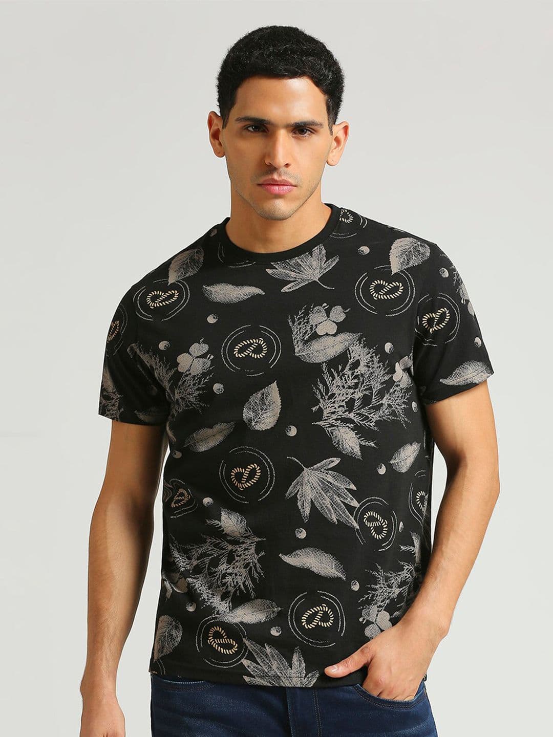 Pepe Jeans Maddox Conversational Printed Round Neck Pure Cotton Slim Fit T-shirt - view 1