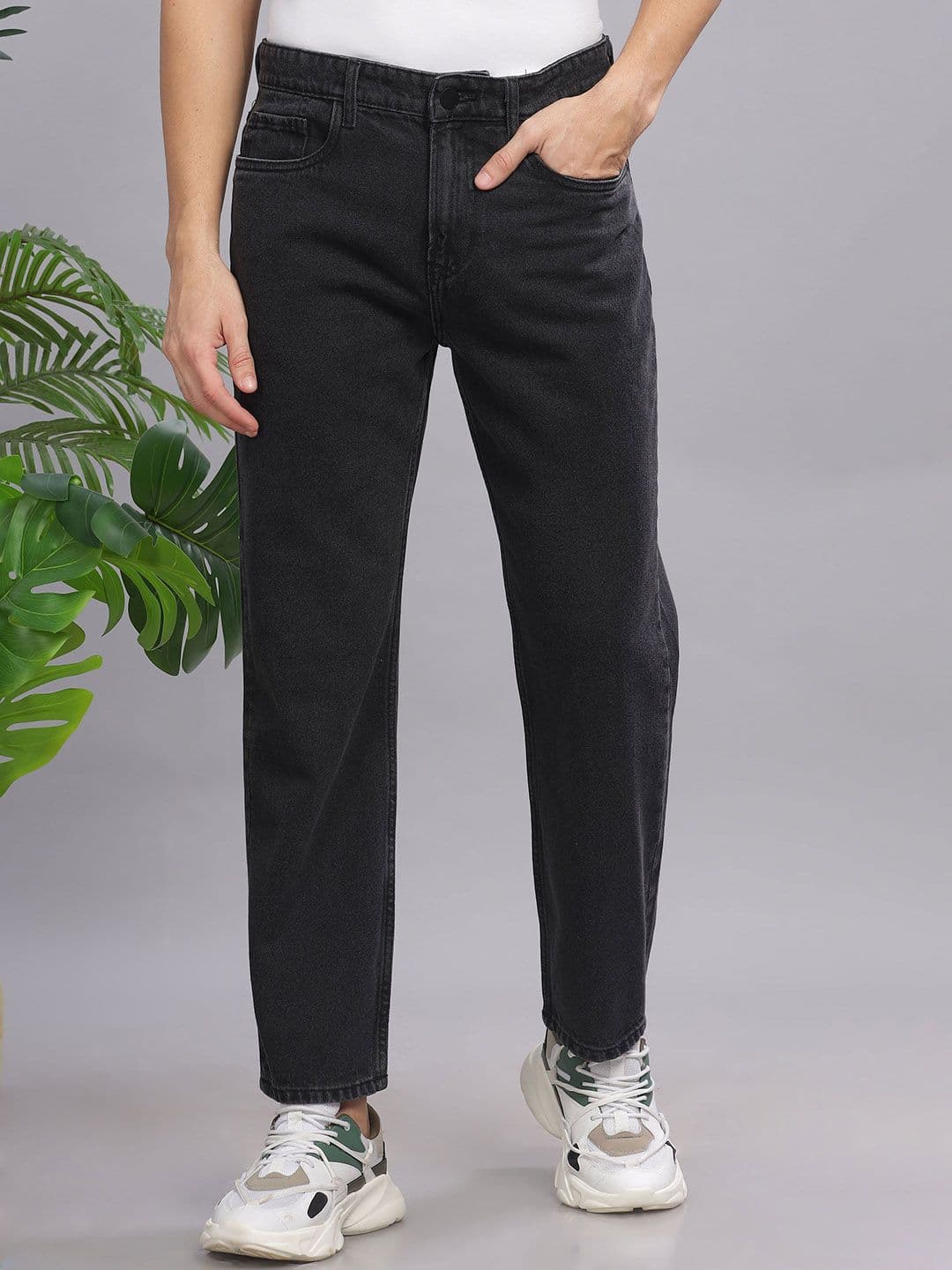 Mast & Harbour Men Comfort Relaxed Fit Heavy Fade Jeans - view 1