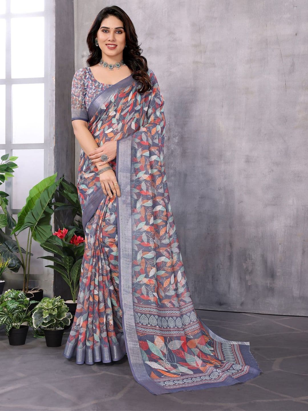 vj fashion Floral Printed Zari Saree - view 1