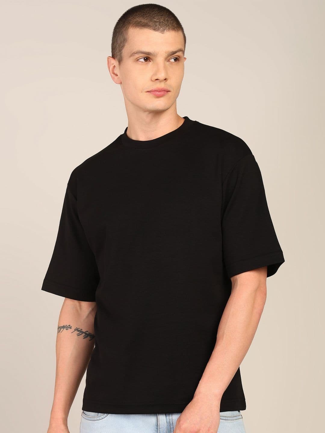 Alan Jones Men Solid Round Neck Cotton Oversized T-shirt - view 1