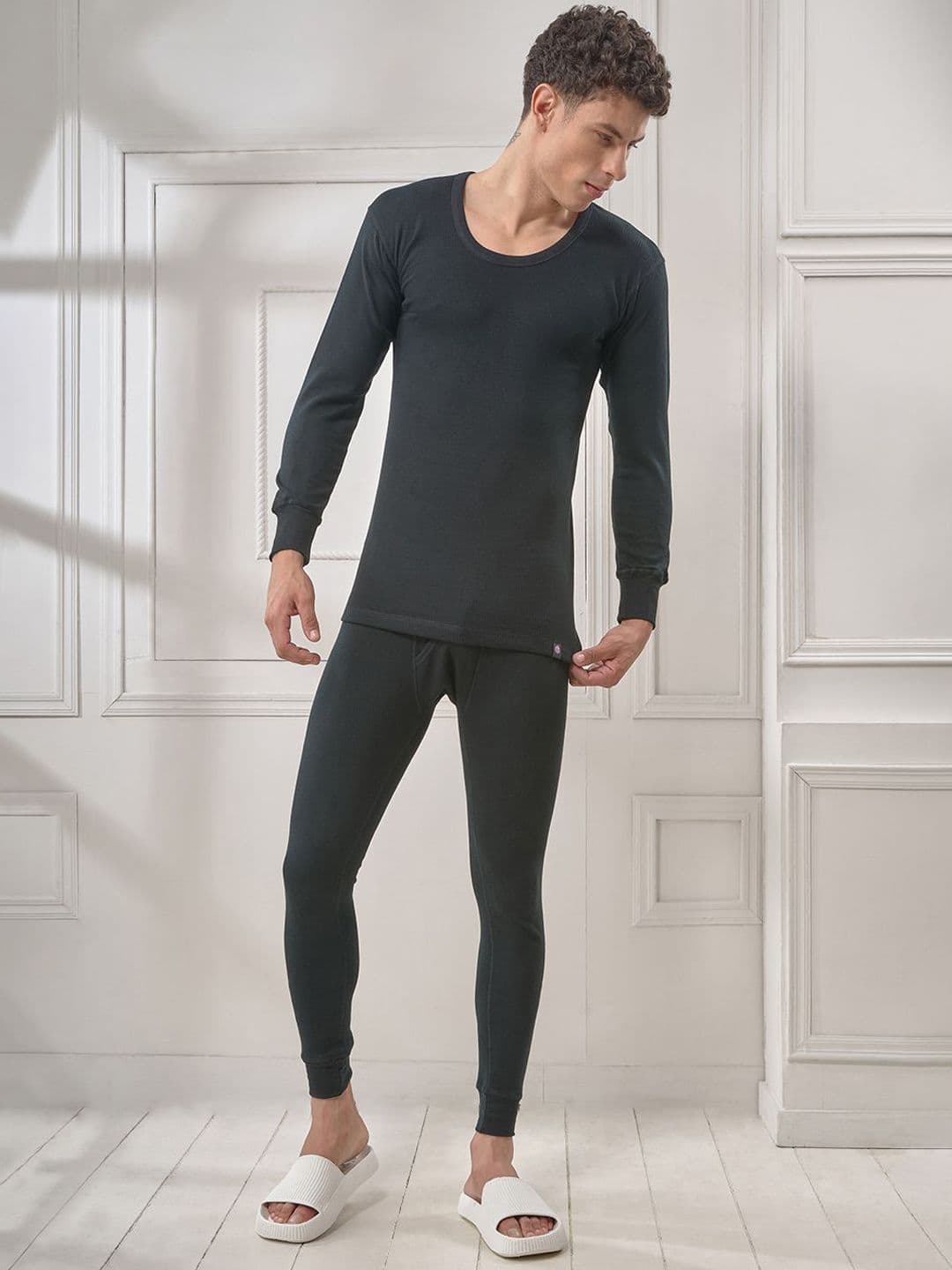 Inferno Men Multifiber Layer Full Sleeve Thermal Top and Pant Set - view 1