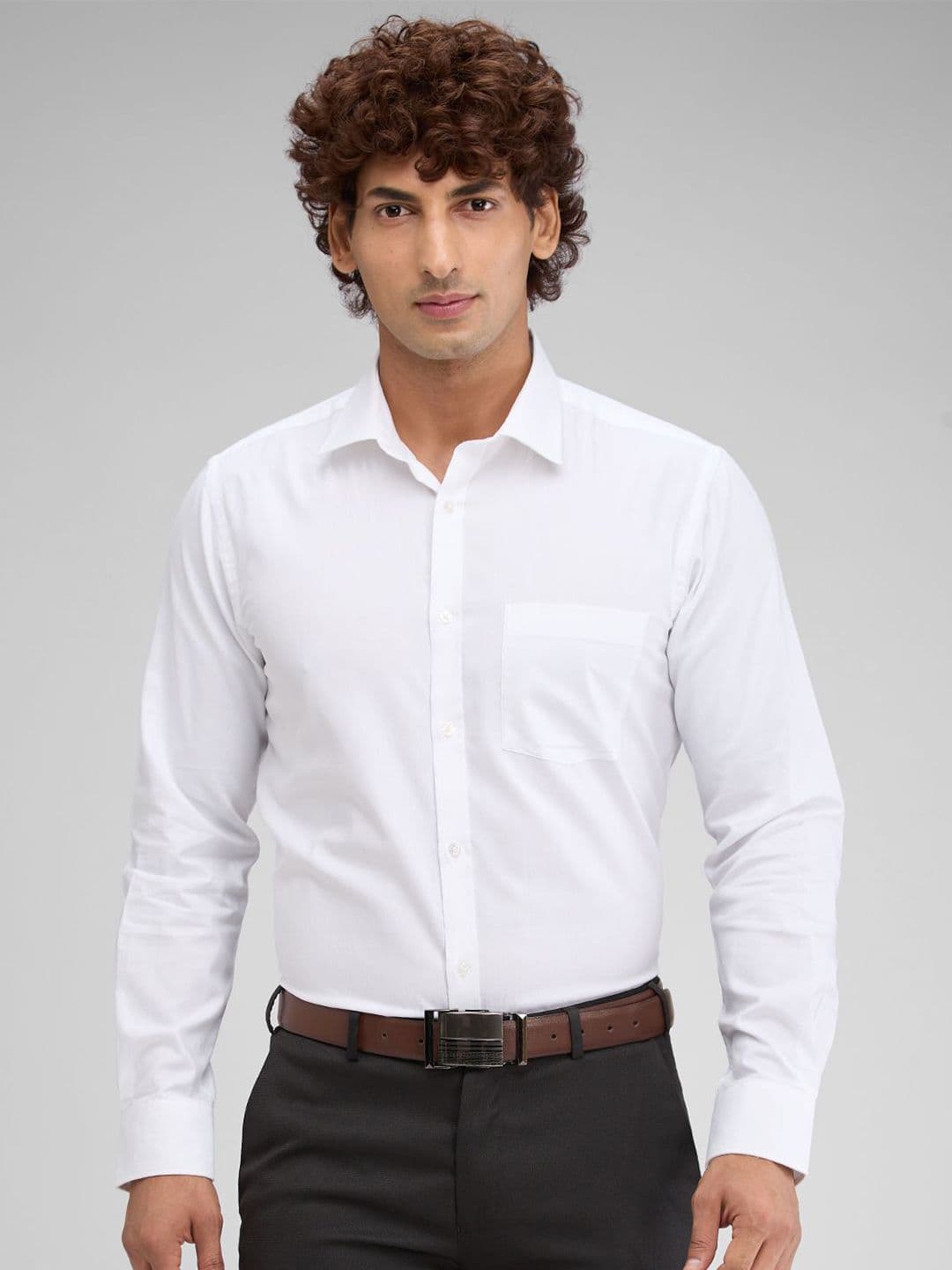 Park Avenue Men Cutaway Collar Solid Cotton Slim Fit Formal Shirt - view 1