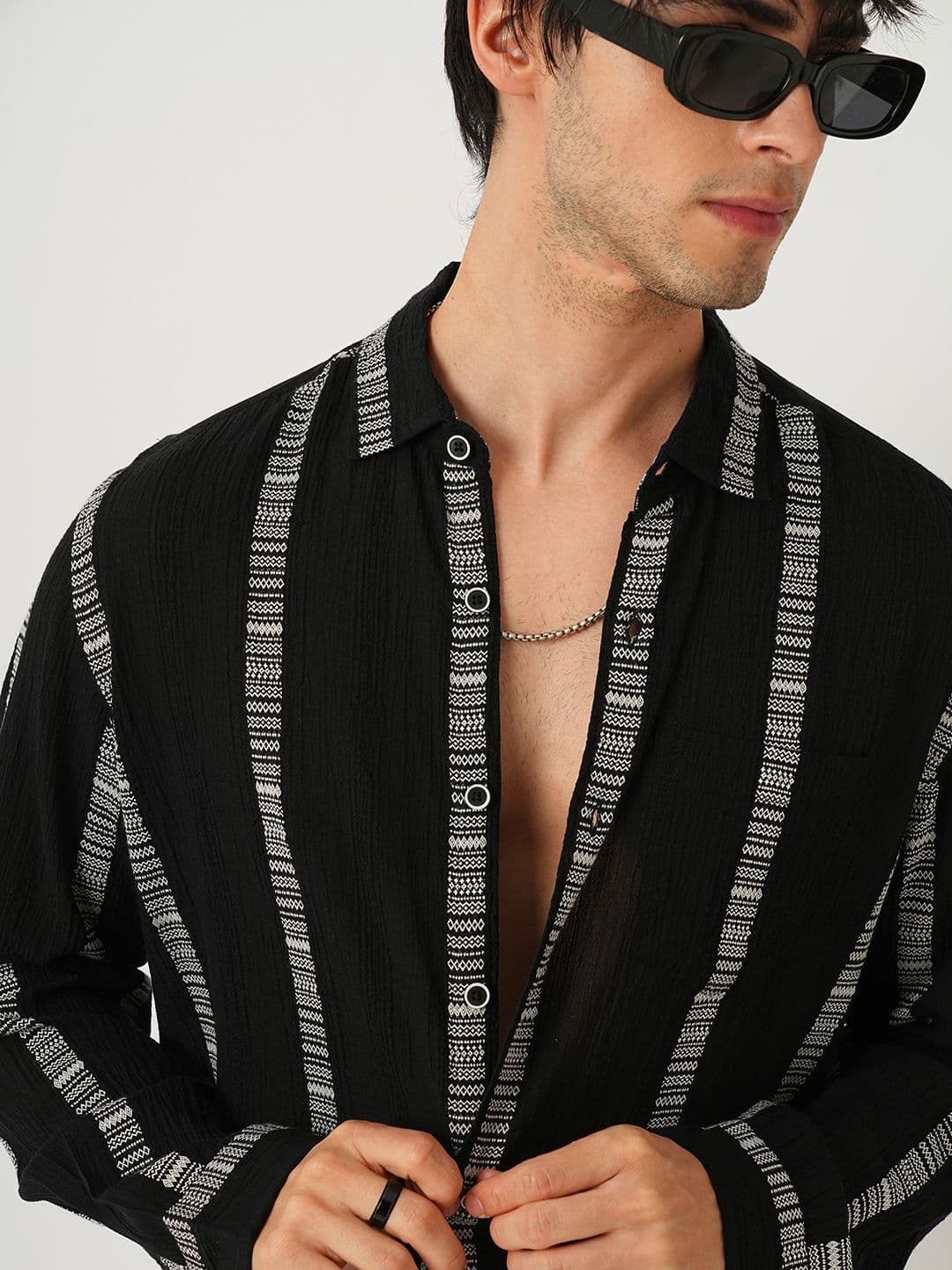 VASTRADO Men Classic Cutaway Collar Vertical Striped Cotton Slim Fit Casual Shirt - view 1