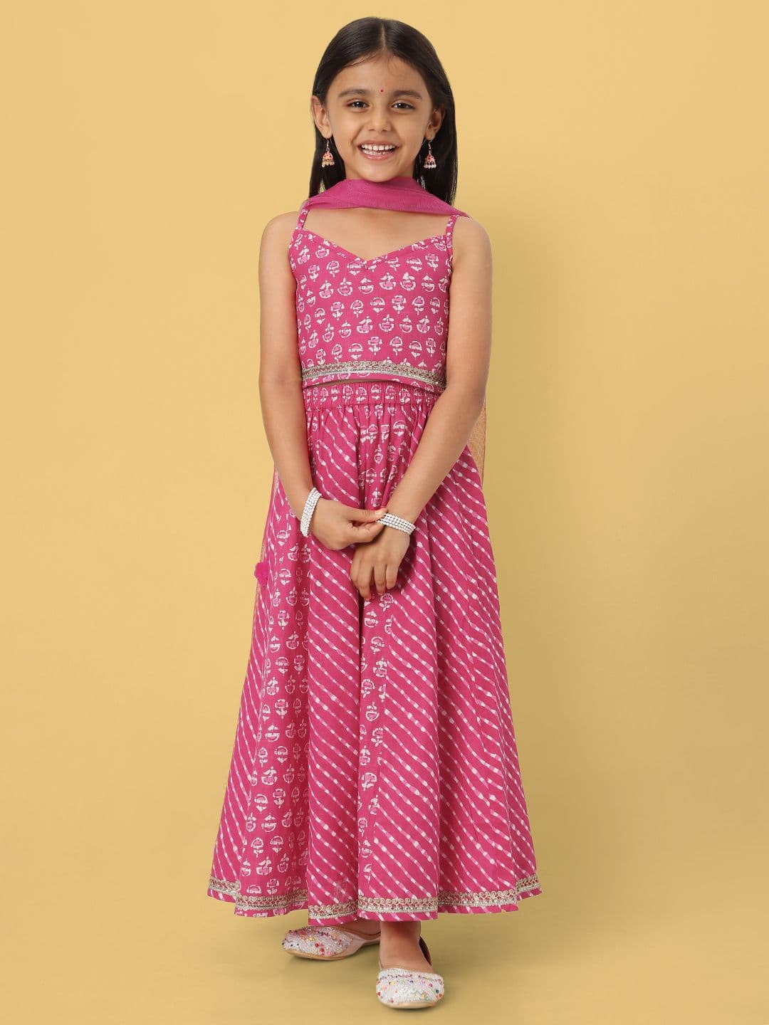 Nauti Nati Girls Printed Sleeveless Lehenga Set with Dupatta - view 1