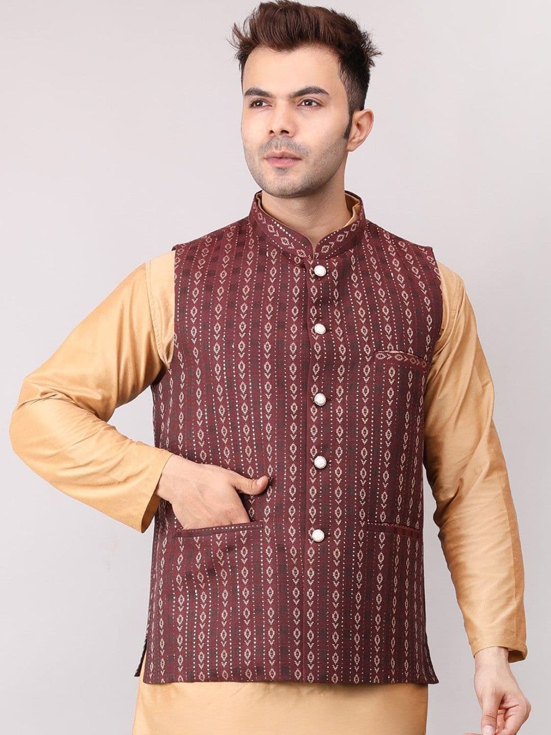 Voniry Men Printed Woven Nehru Jackets - view 1
