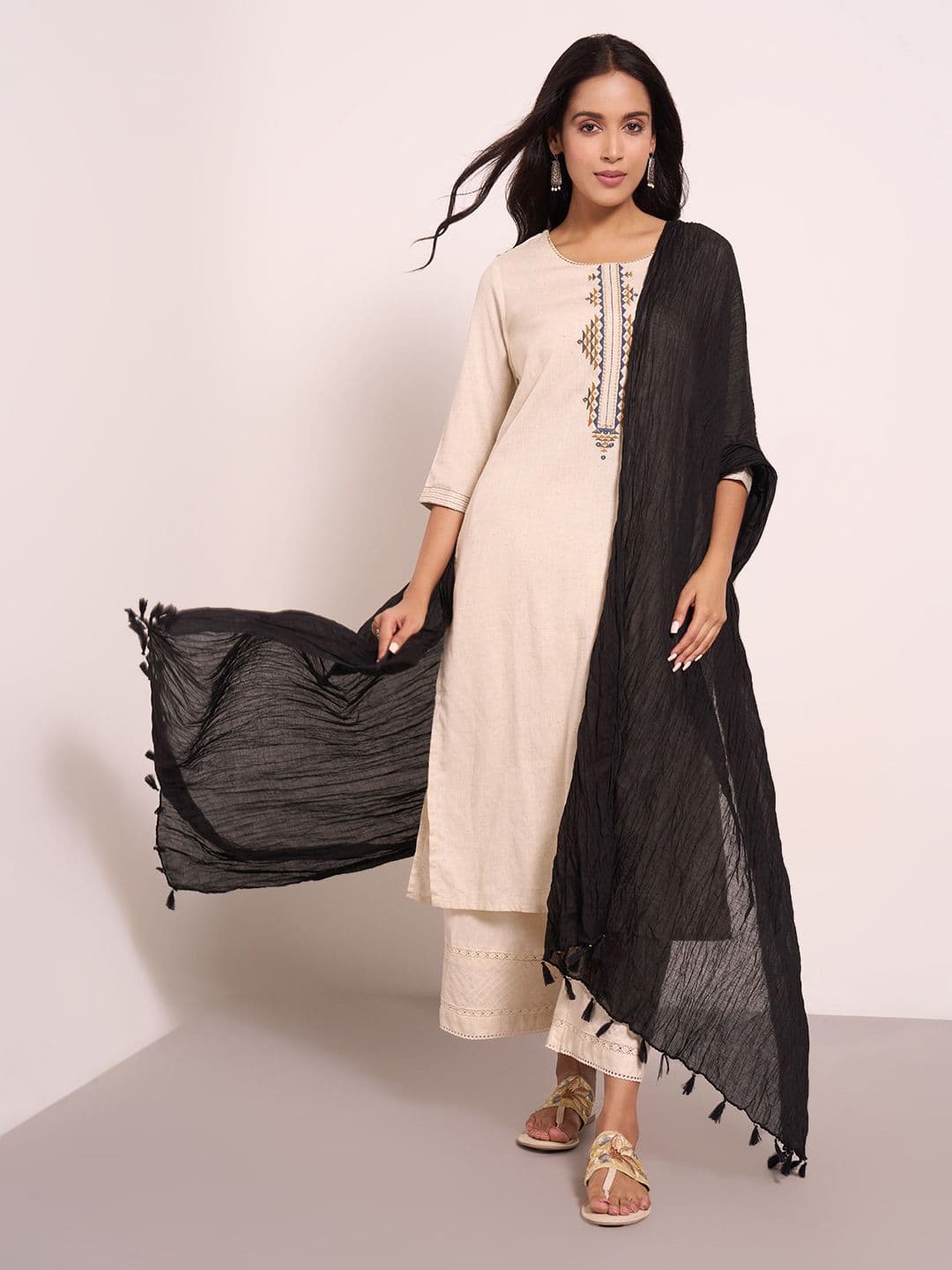 RANGMANCH BY PANTALOONS Dupatta - view 1