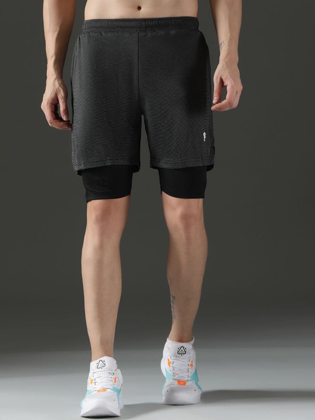 EPPE Men Texture Running Shorts - view 1