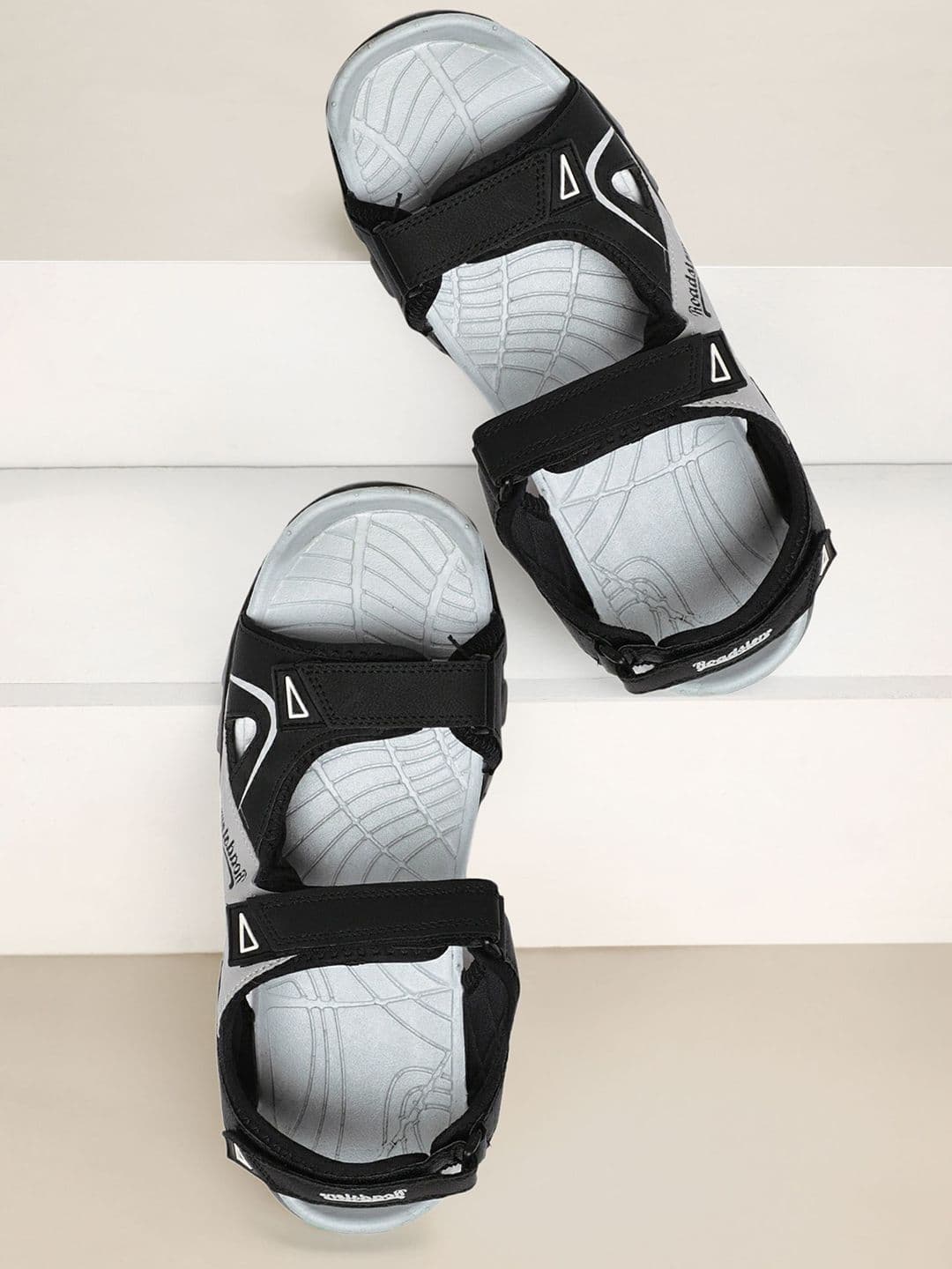 The Roadster Lifestyle Co. Men Textured Sports Sandals - view 1