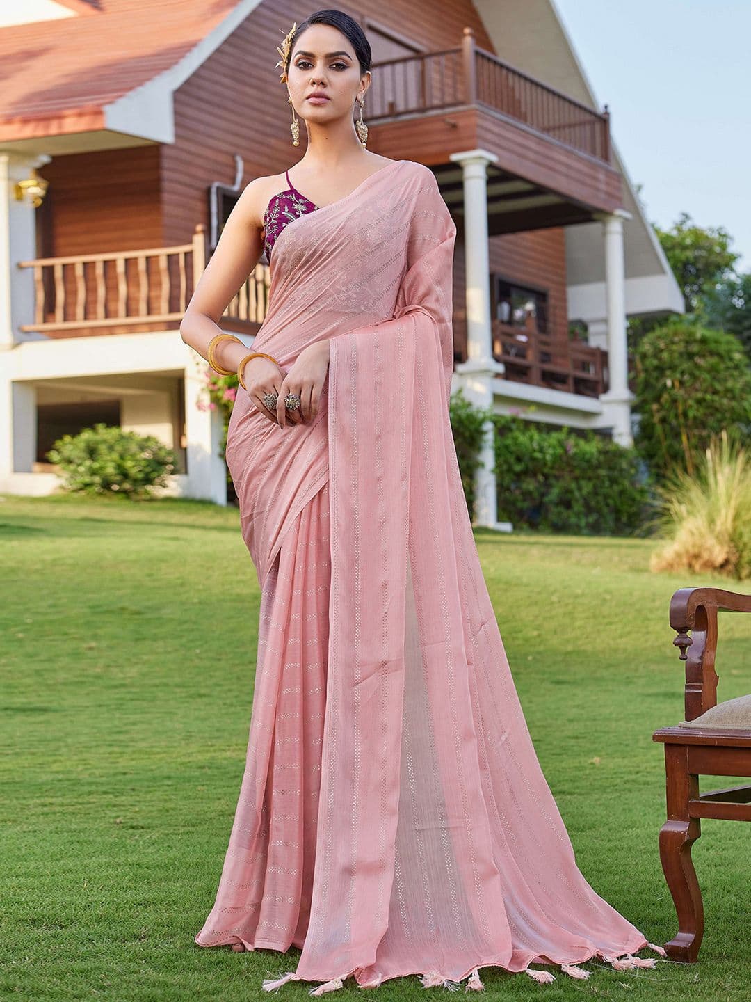 DIVASTRI Striped Zari Pure Georgette Saree - view 1