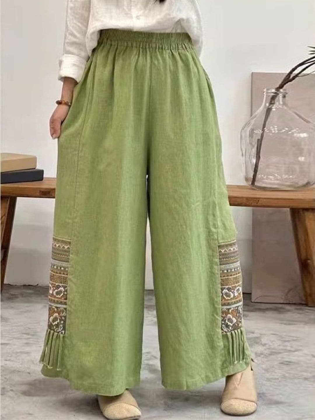 StyleCast Women Printed Flared Palazzos - view 1