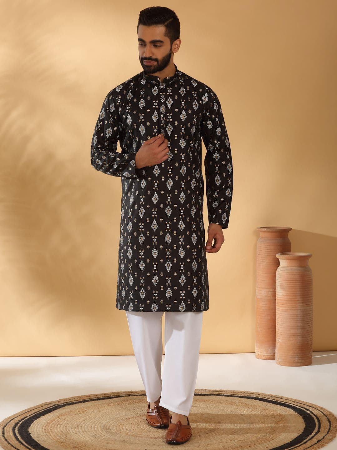 KRAFT INDIA Men Geometric Printed Festive Straight Kurtas - view 1