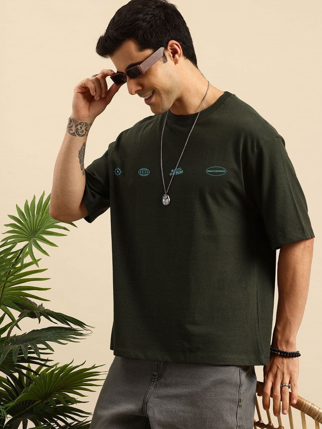Mast & Harbour Men Printed Pockets T-shirt - view 1