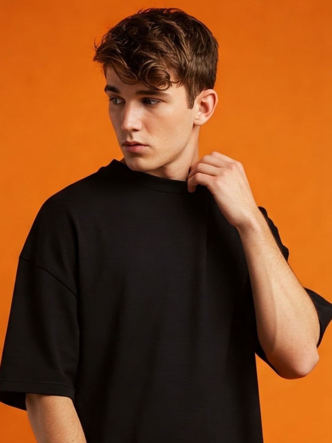 SMAN Men Oversized Drop-Shoulder Solid T-shirt - view 1